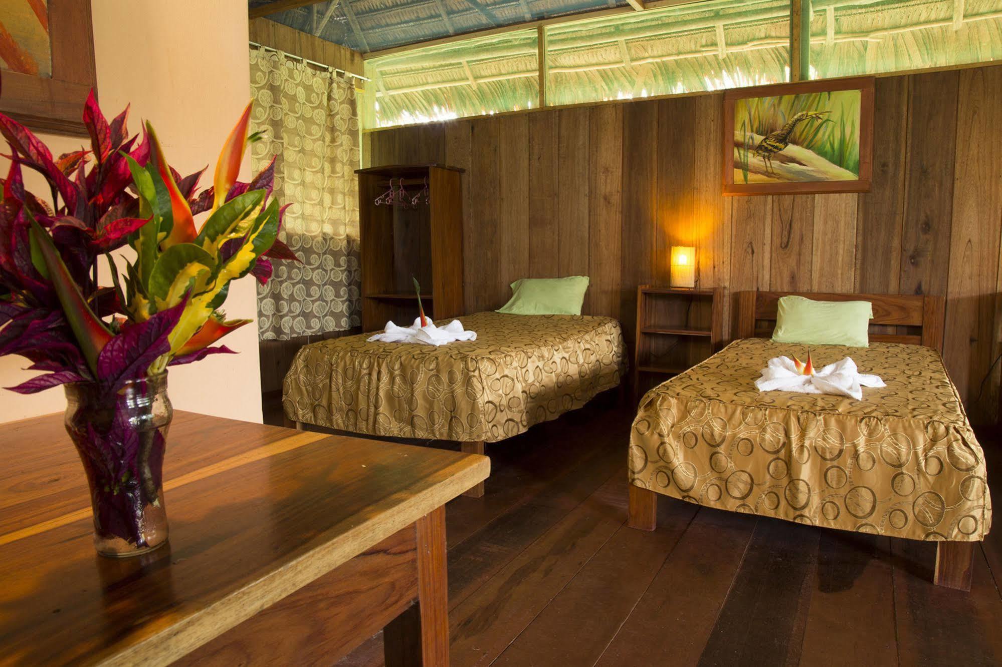 Curaka Lodge Expedition Iquitos Eksteriør billede