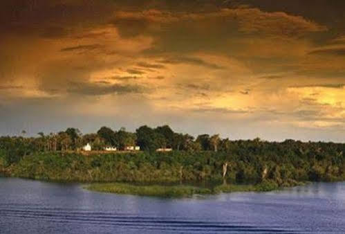 Curaka Lodge Expedition Iquitos Eksteriør billede